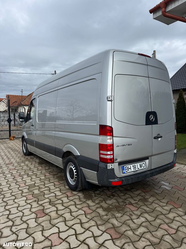 Mercedes-Benz Sprinter - 26
