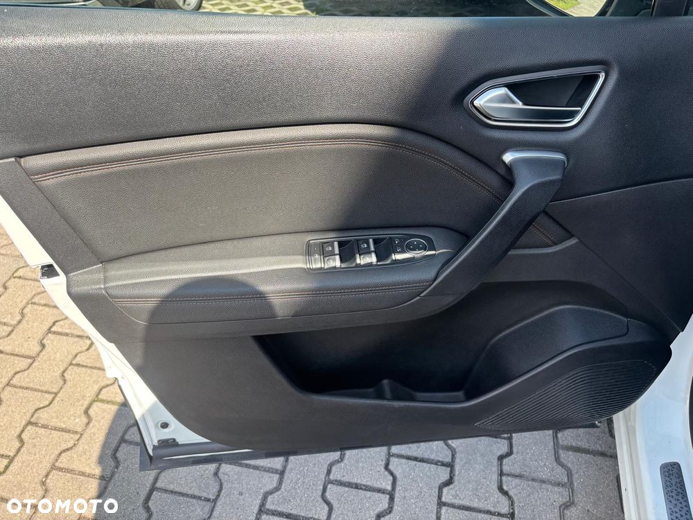 Renault Captur - 37
