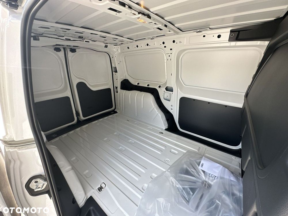 Volkswagen Caddy - 17