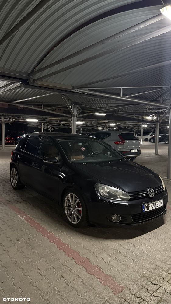 Volkswagen Golf 2.0 TDI Highline - 10