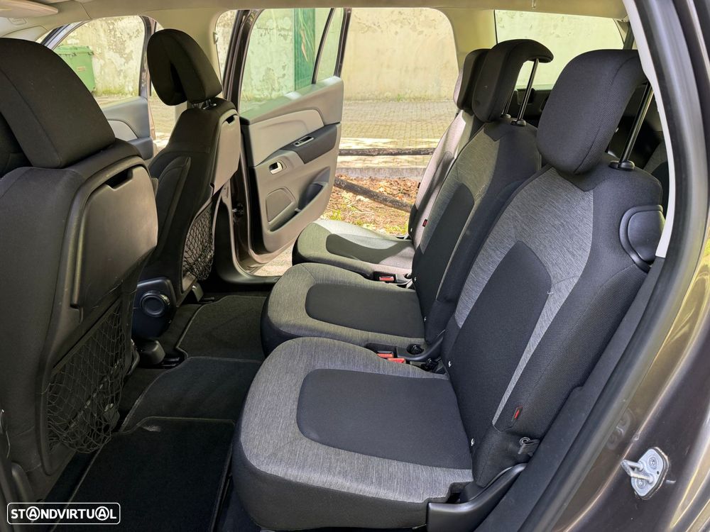 Citroën C4 Spacetourer 1.6 BlueHDi Live - 24