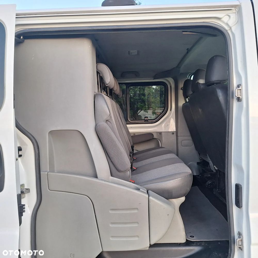Renault Trafic - 14