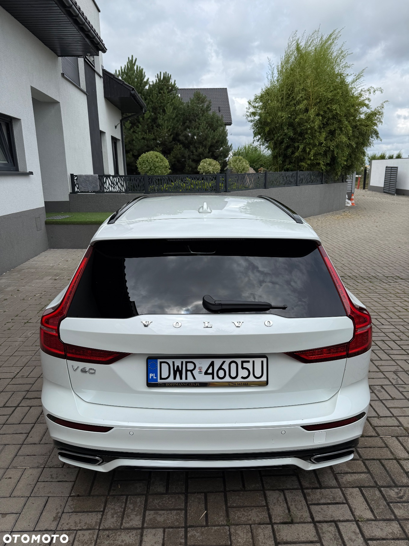Volvo V60 D3 Drive-E R-Design Momentum - 14