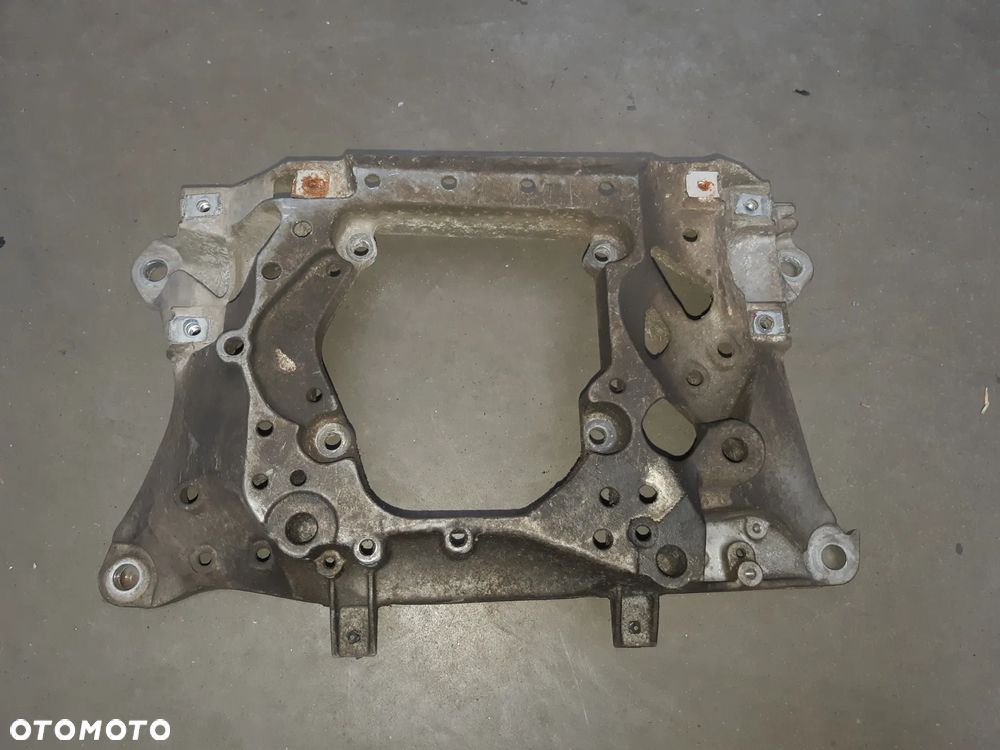 ŁAPA PODPORA SKRZYNI BIEGÓW AUDI Q7 4M 4M0399263P - 1