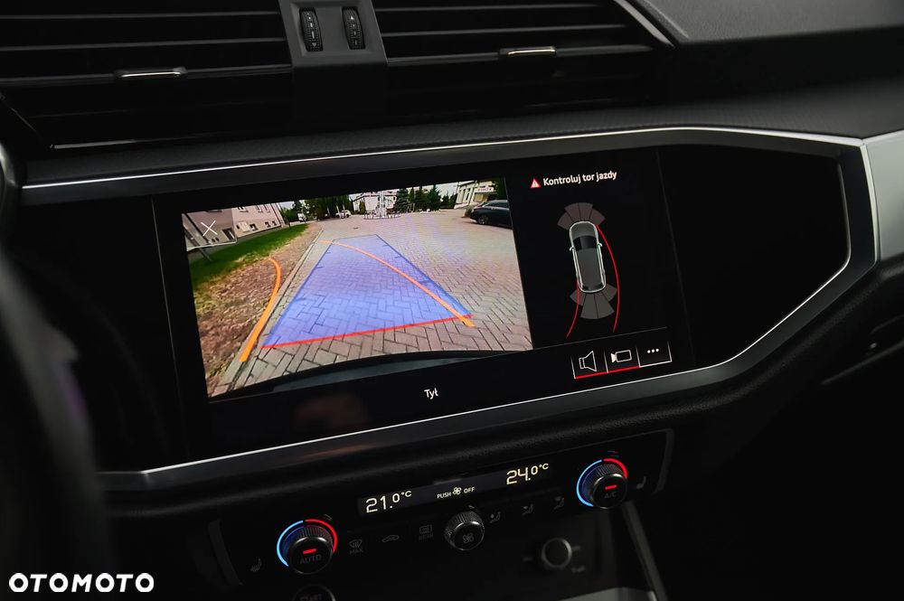 Audi Q3 35 TFSI S tronic - 33