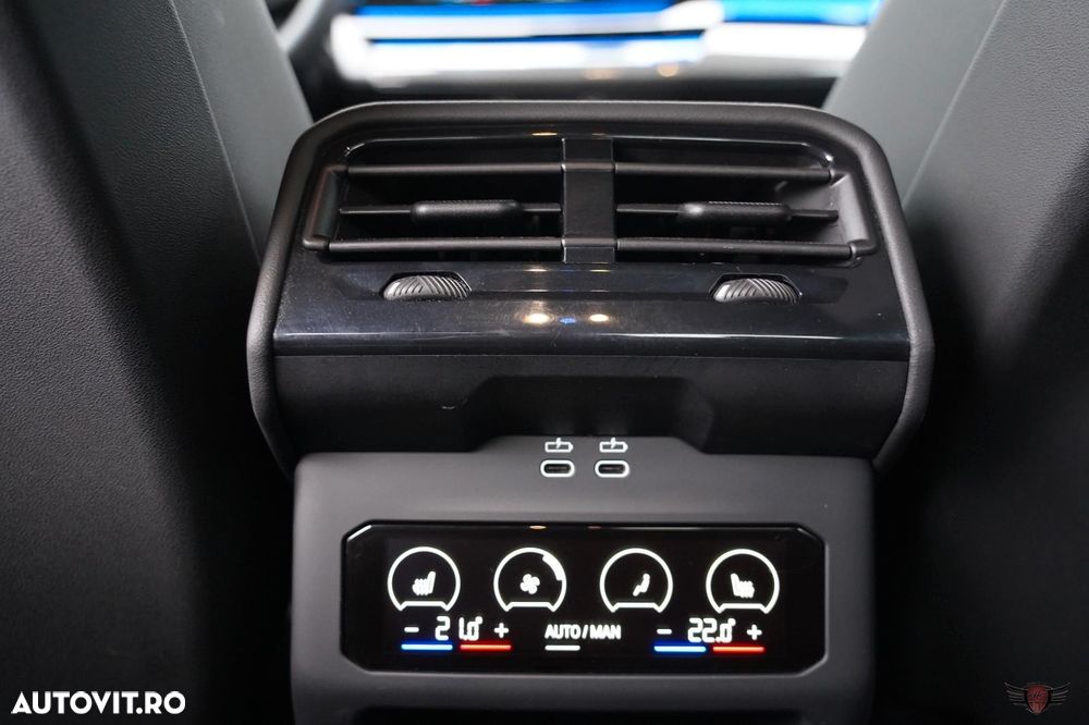 BMW Seria 5 520d xDrive Aut. - 29