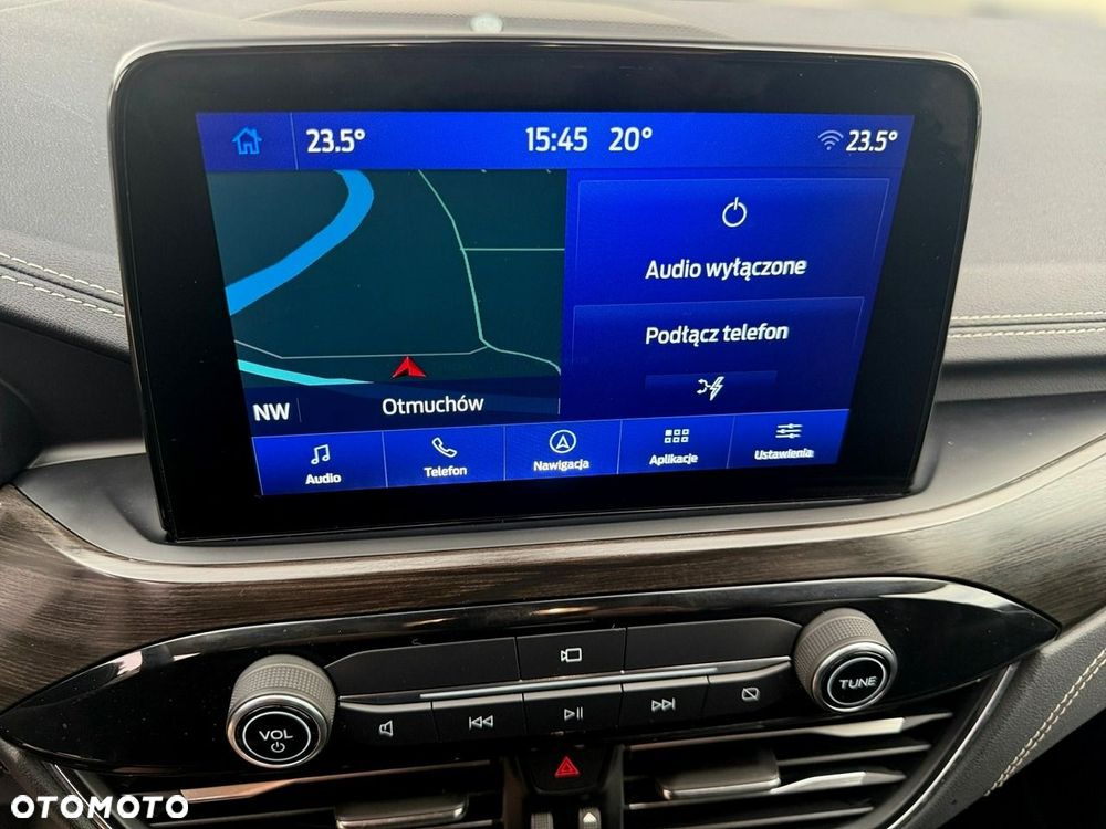 Ford Kuga - 21
