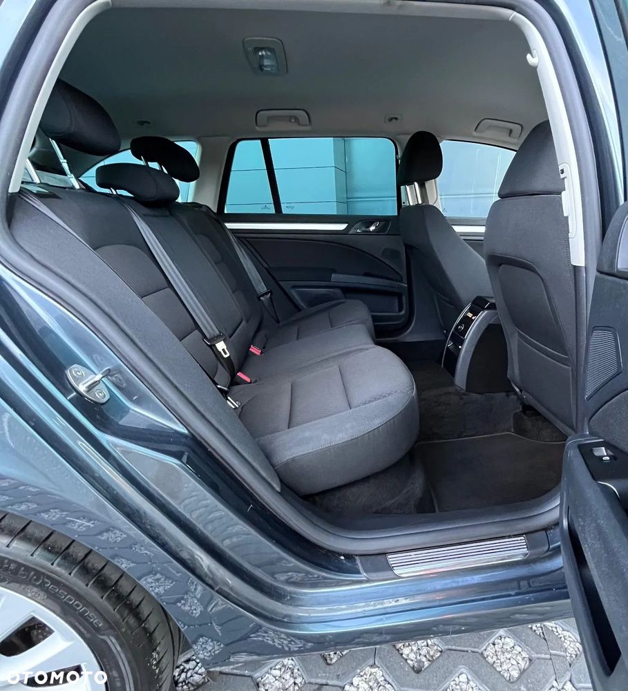 Skoda Superb 2.0 TDI DSG Exclusive - 9