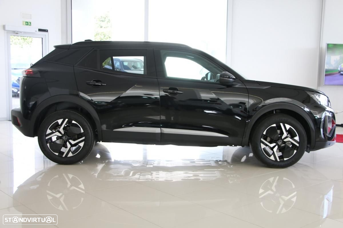 Peugeot e-2008 50 kWh Allure - 3