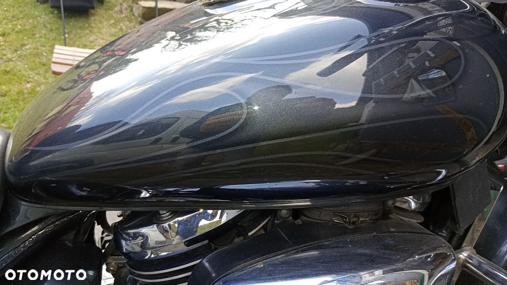 Suzuki VL 800 Volusia - 9