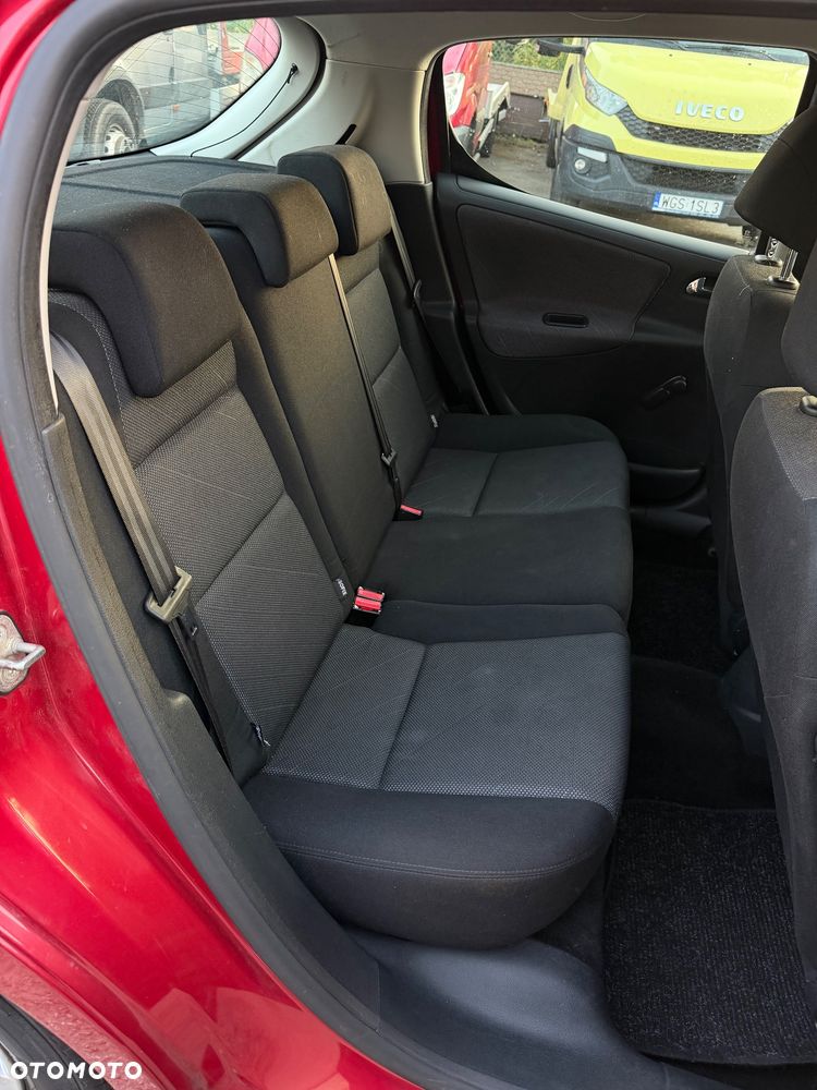 Peugeot 207 - 29