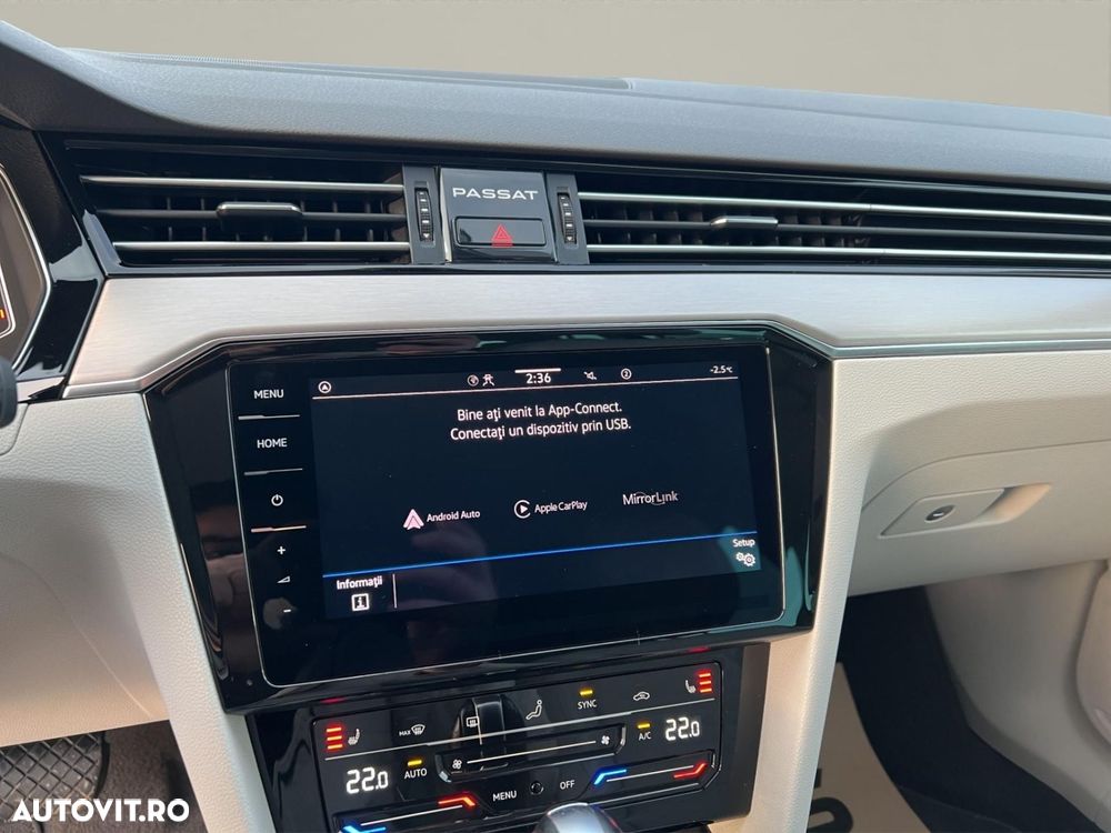 Volkswagen Passat 2.0 TDI SCR DSG Elegance - 29