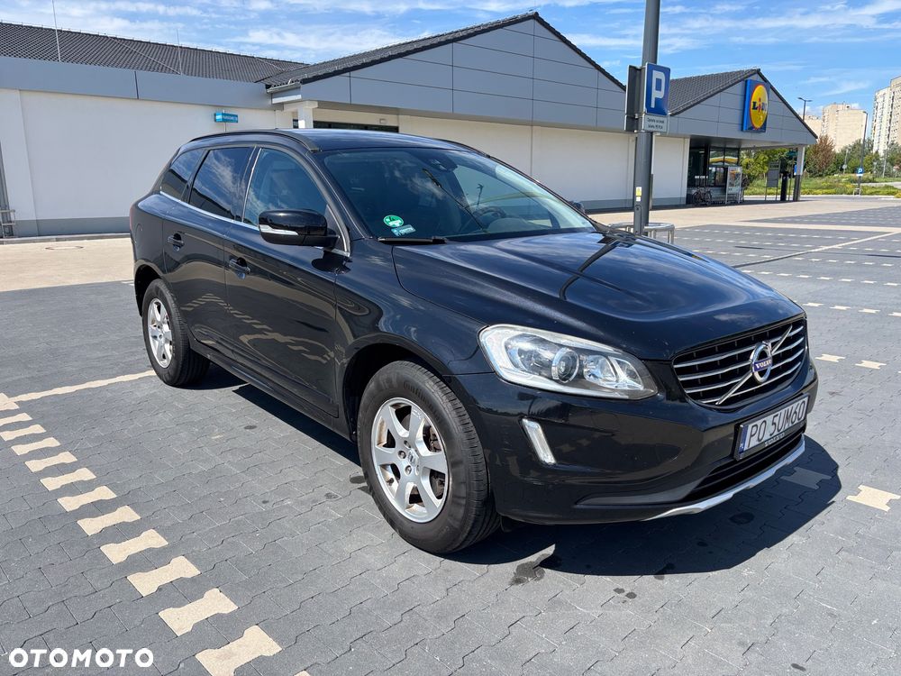 Volvo XC 60 D4 Drive-E Momentum - 1