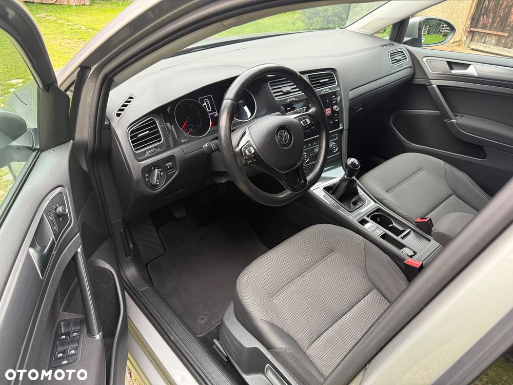 Volkswagen Golf 1.6 TDI BMT Highline - 10