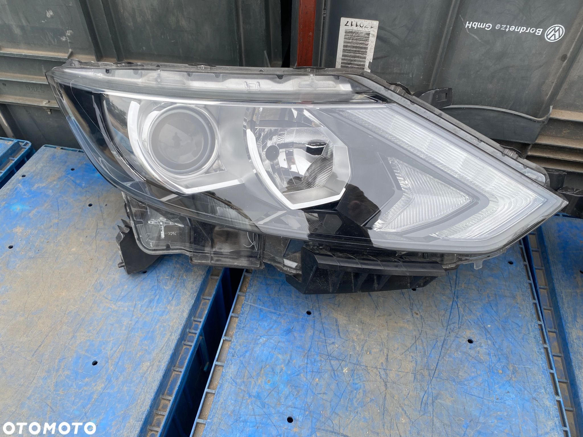 lampa qashqai II przed liftem  z led EU prawa - 1