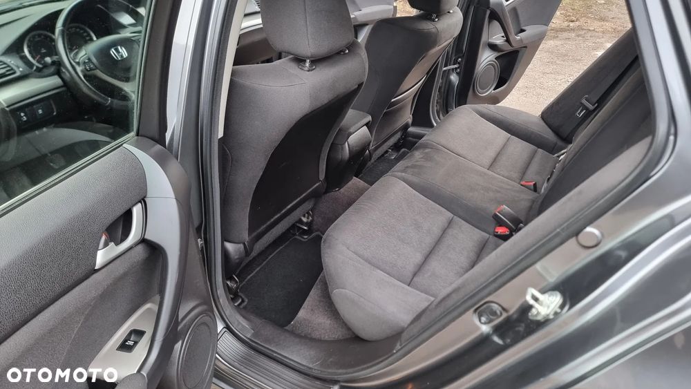 Honda Accord 2.0 Elegance Advantage - 16