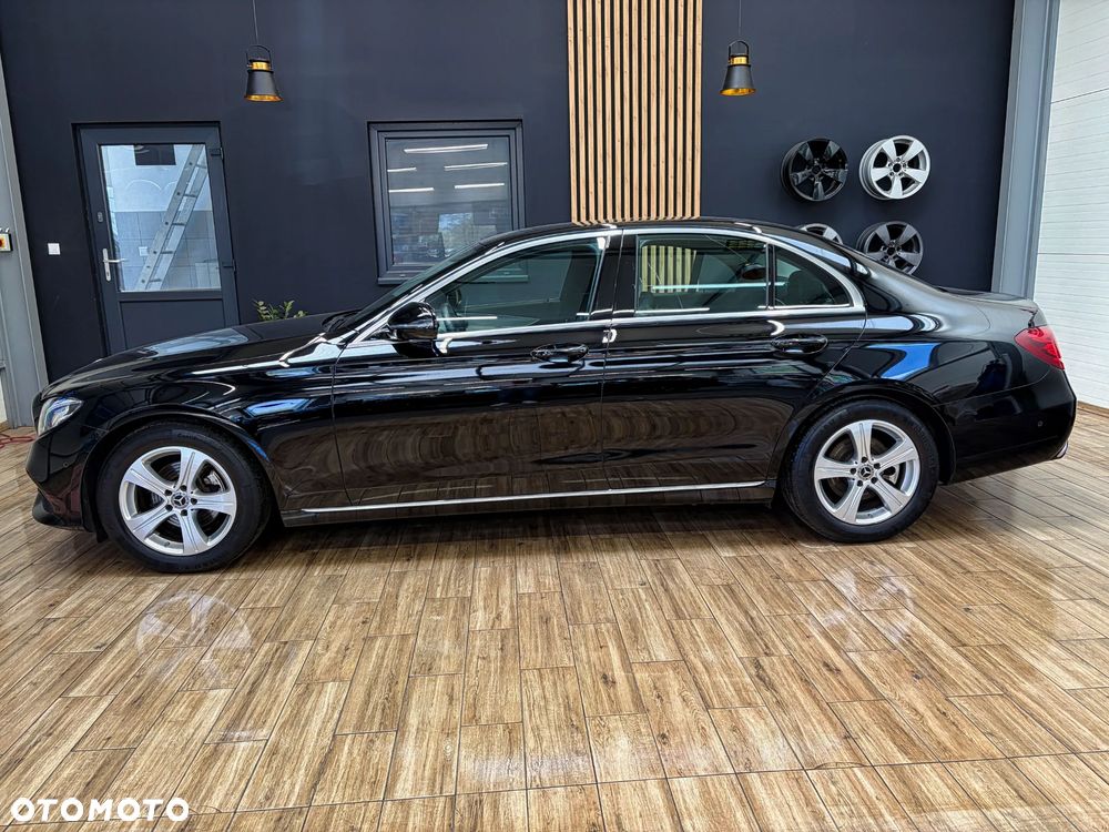 Mercedes-Benz Klasa E 220 d 9G-TRONIC - 12