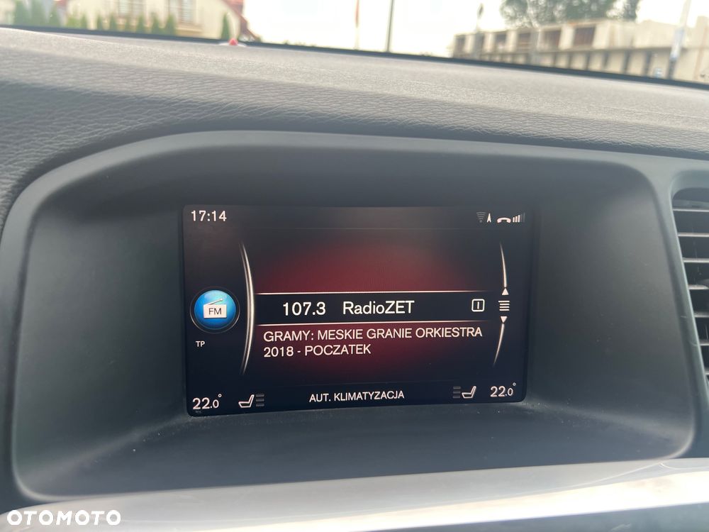 Volvo V60 Cross Country ver-momentum - 17