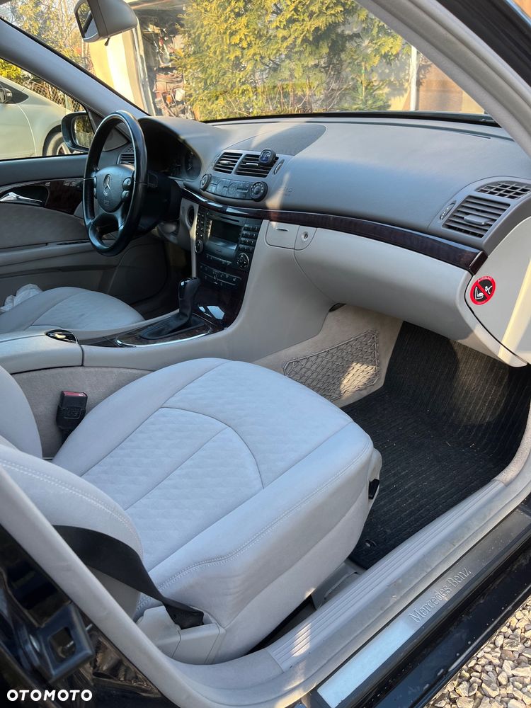 Mercedes-Benz Klasa E - 14