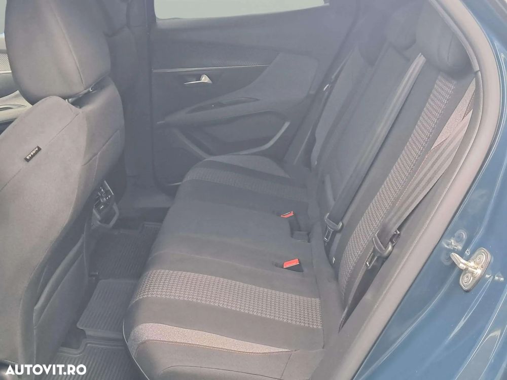 Peugeot 3008 1.2 PureTech 130 EAT8 Active Pack - 10