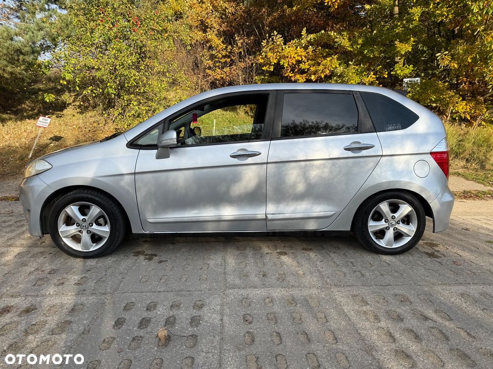 Honda Fr-V 2004 photo 2