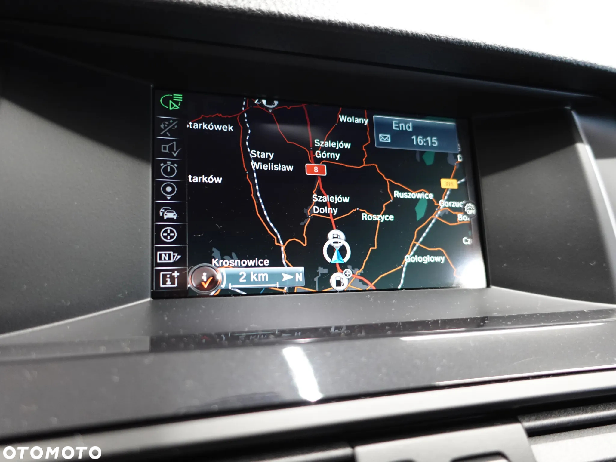 BMW Seria 5 520d xDrive Touring - 34