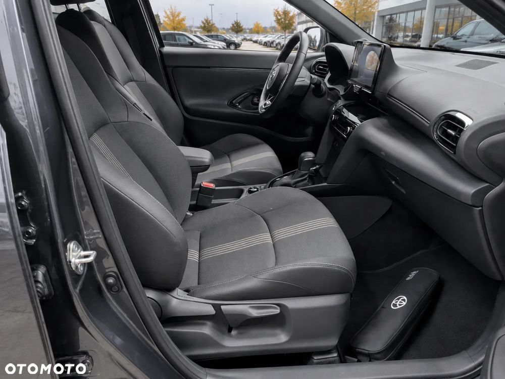 Toyota Yaris Cross 2025 photo 4
