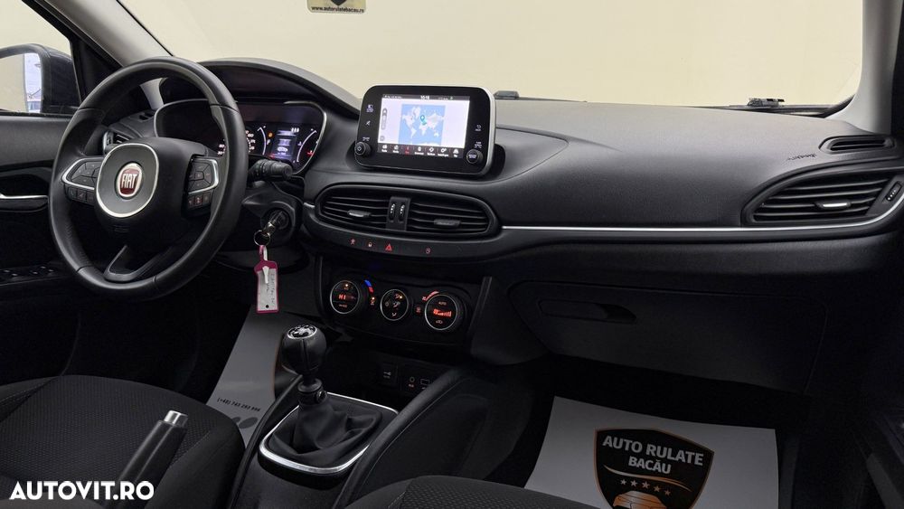 Fiat Tipo - 12