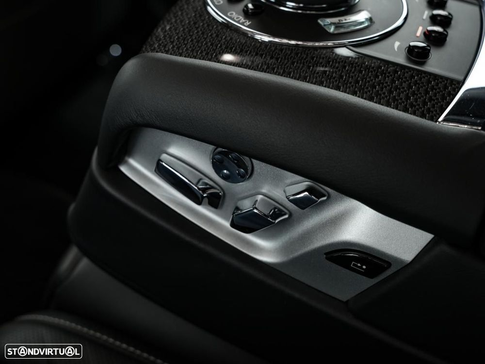 Rolls Royce Ghost Black Badge - 31