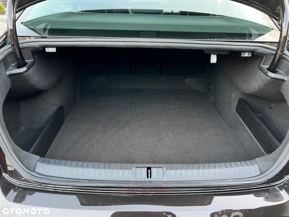 Volkswagen Passat 1.5 TSI EVO Business DSG - 39
