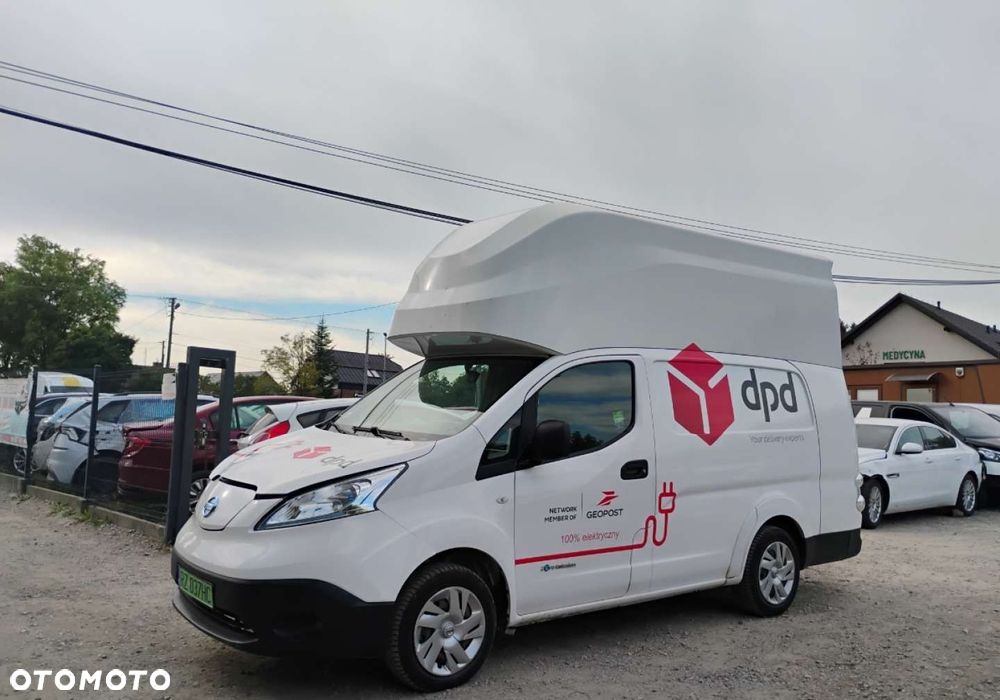 Nissan NV200