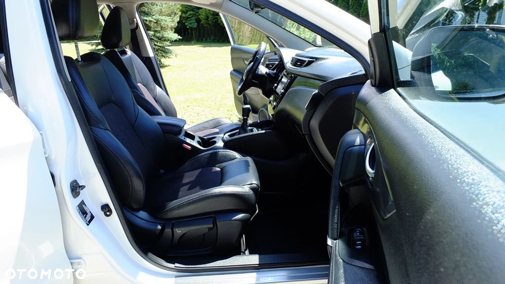 Nissan Qashqai 1.2 DIG-T N-Connecta - 21