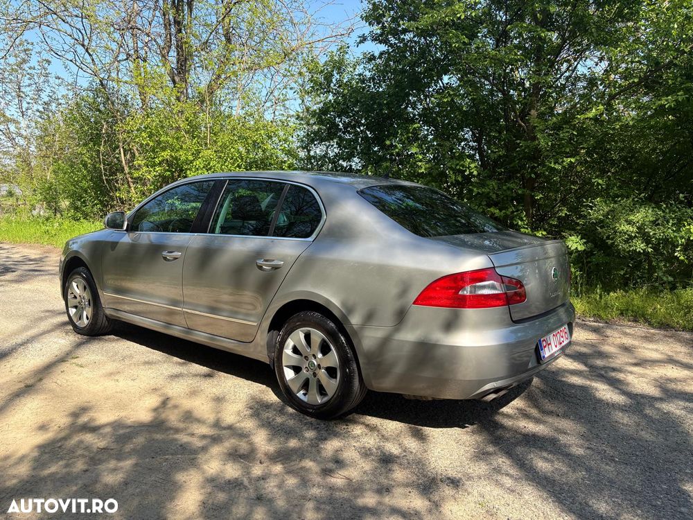 Skoda Octavia 1.9 TDI DPF Elegance - 3