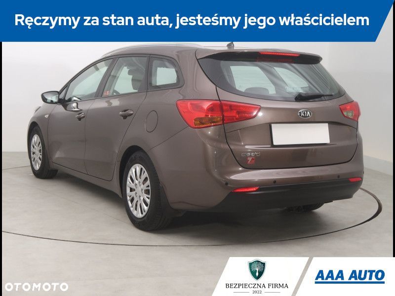 Kia Ceed - 5