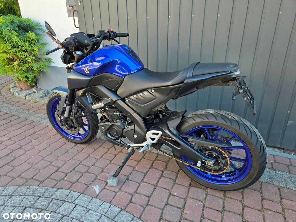 Yamaha MT - 12