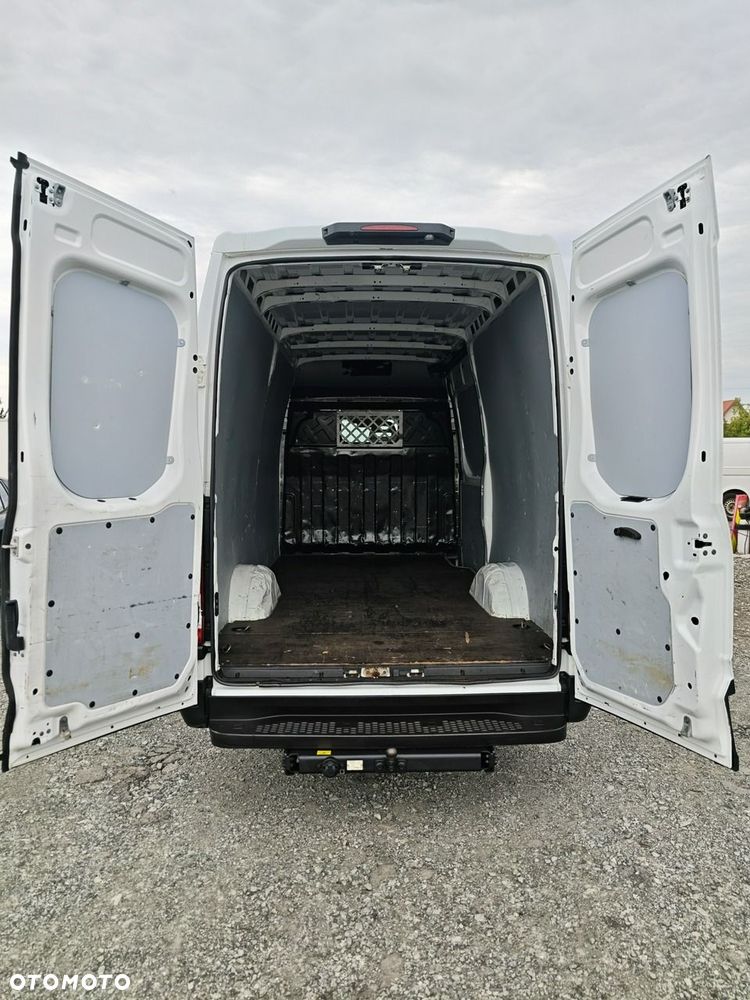 Iveco Daily 35 S17 - 12