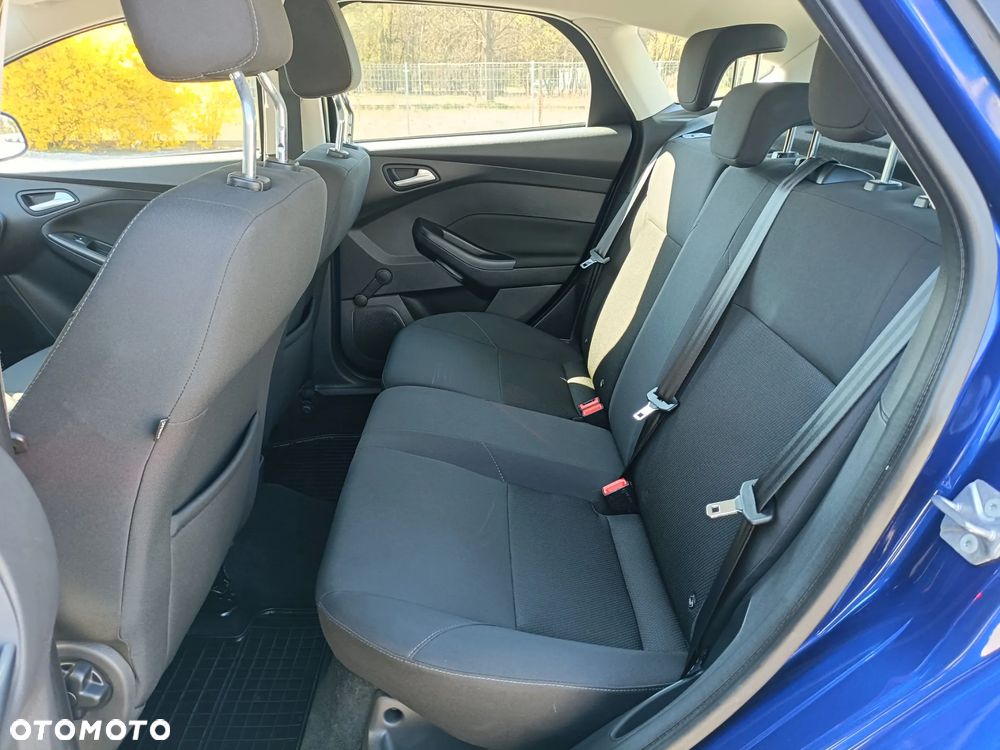 Ford Focus - 12