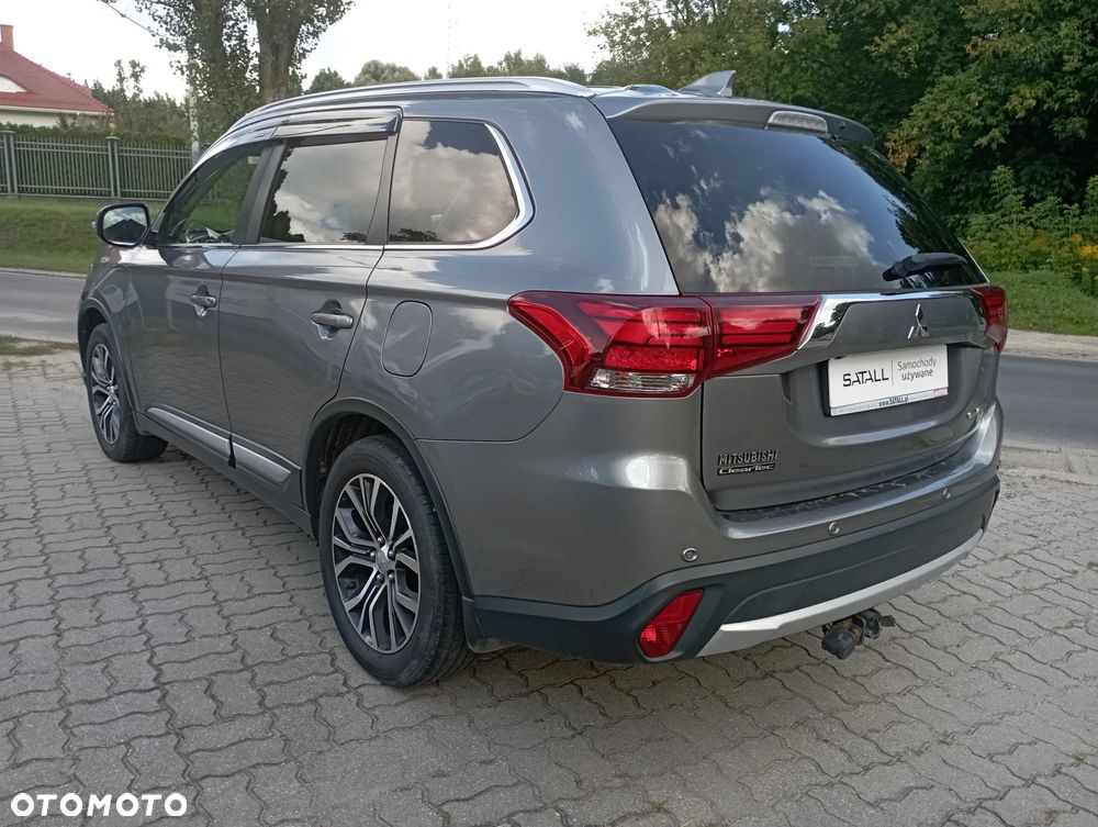 Mitsubishi Outlander 2.0 Intense 4WD CVT - 20