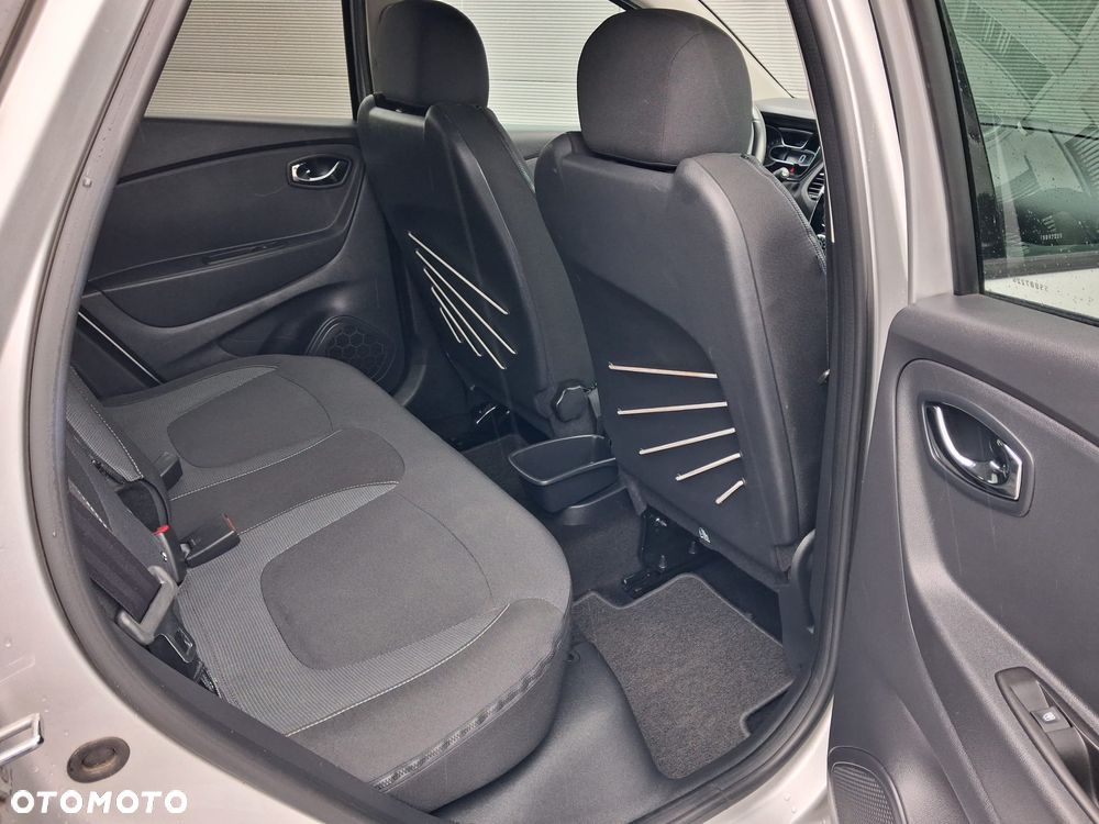 Renault Captur - 21