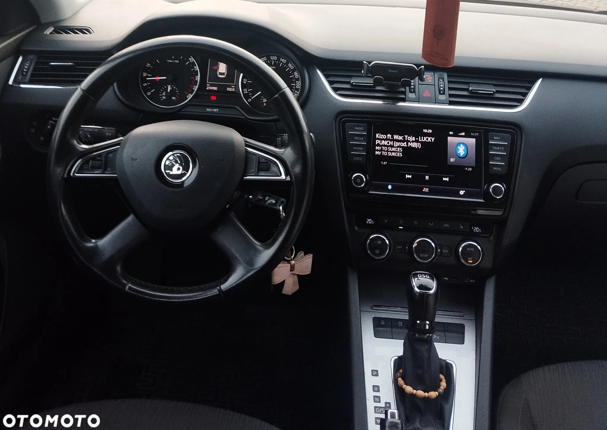 Skoda Octavia 2.0 TDI Ambition DSG - 11