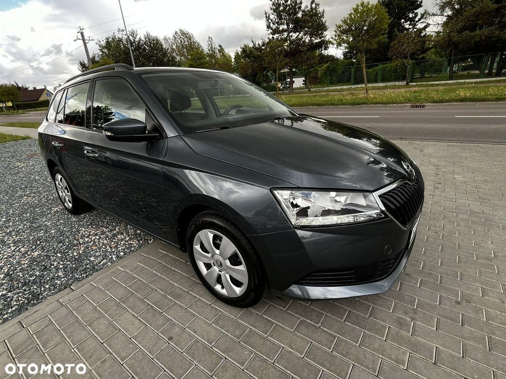 Skoda Fabia - 3