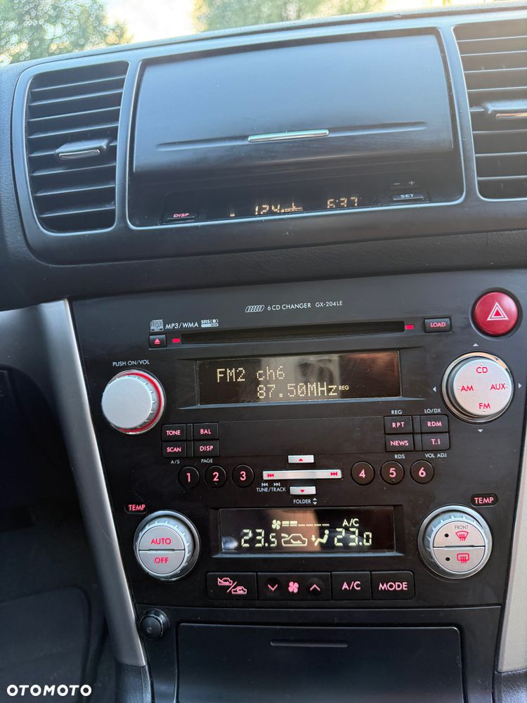 Subaru Legacy 2.0RC 000 - 23