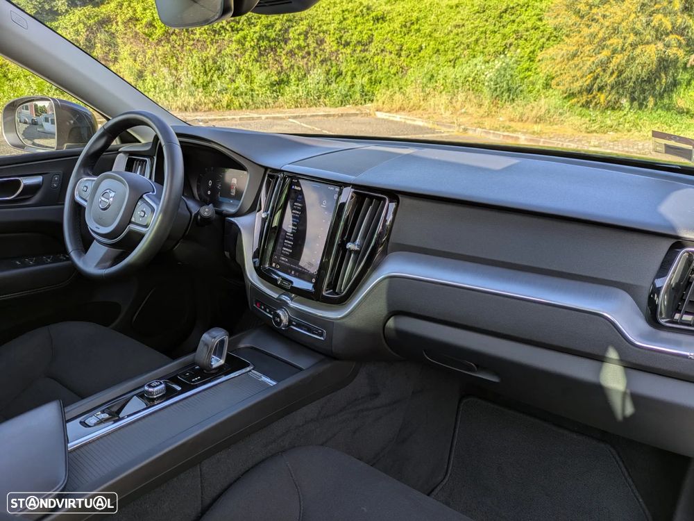 Volvo XC 60 2.0 T6 PHEV Inscription AWD - 27