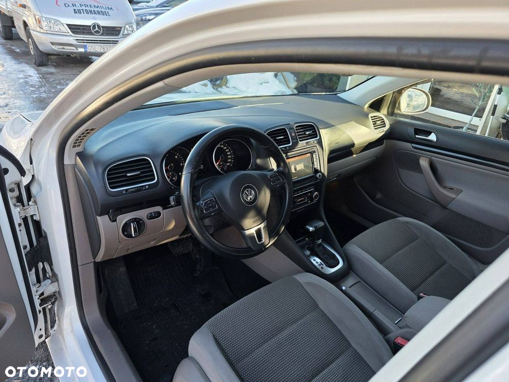 Volkswagen Golf 2.0 TDI DPF DSG Tour Edition - 7