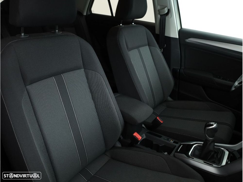 VW T-Roc 2.0 TDI Urban - 15
