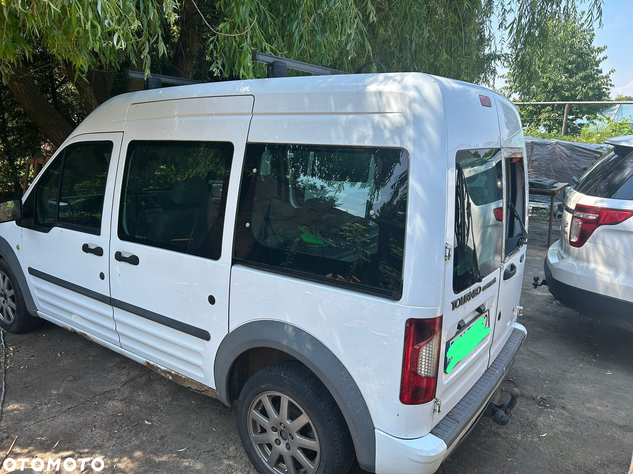 Ford Transit Connect - 8