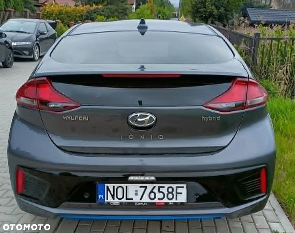 Hyundai IONIQ 1.6 GDI Trend - 2