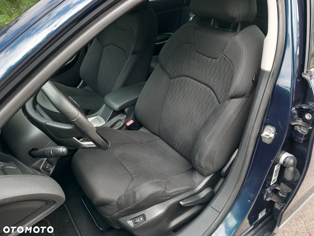 Citroën C5 2.0 HDi Dynamique Equilibre Navi - 17