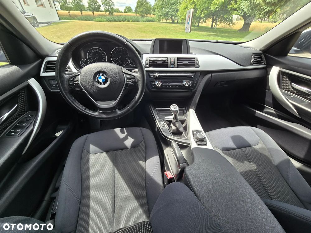 BMW Seria 3 - 3