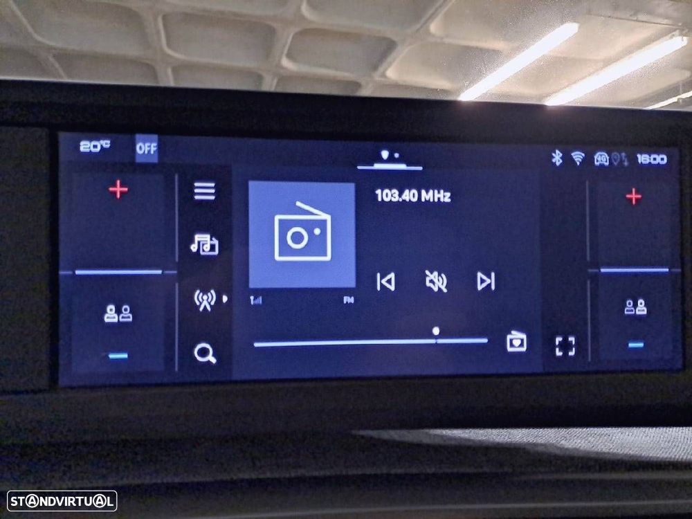 Peugeot 5008 1.2 Hybrid Allure e-DCS6 - 19